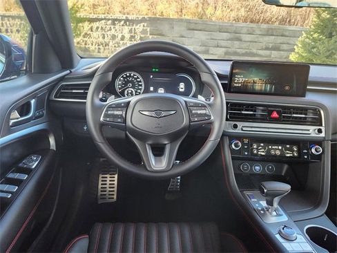 Used 2025 Genesis G70 2.5T w/ Sport Prestige Package image 6