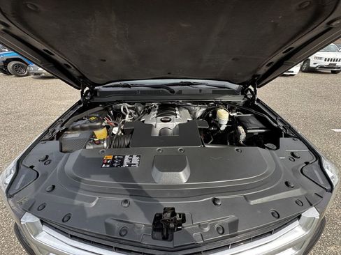 Used 2015 Cadillac Escalade ESV Platinum image 18