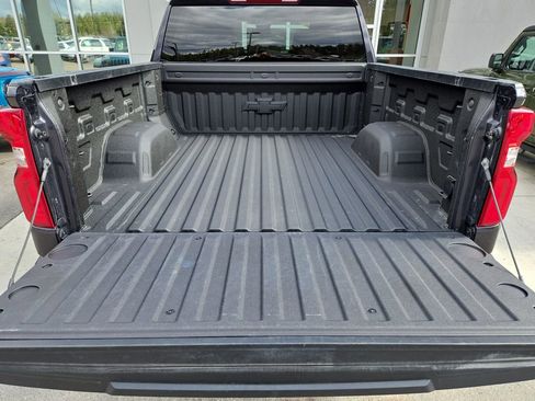 Used 2023 Chevrolet Silverado 1500 LT Trail Boss w/ Protection Package image 27