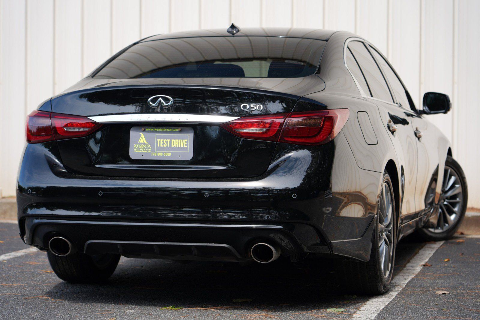 Used 2023 INFINITI Q50 Luxe w/ Cargo Package RWD image 4