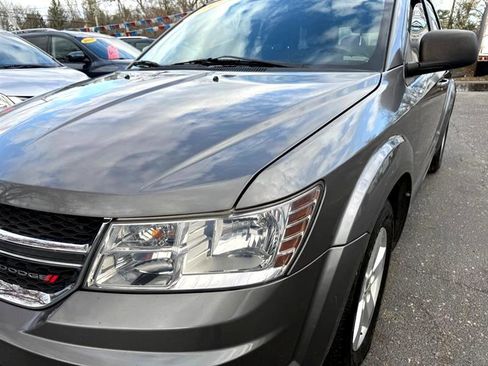 Used 2013 Dodge Journey SE image 27