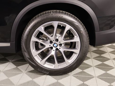 New 2026 BMW X5 sDrive40i w/ Premium Package image 19