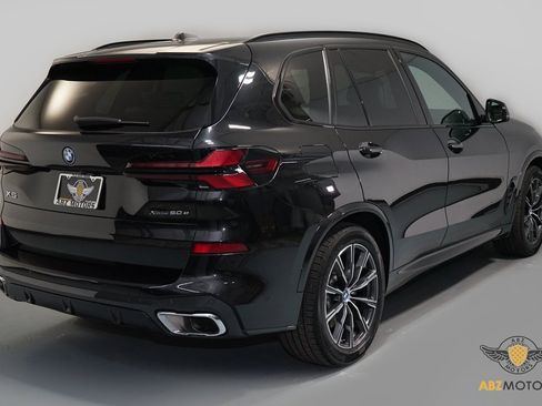 Used 2025 BMW X5 xDrive50e w/ Executive Package image 6