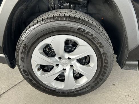 Used 2025 Toyota RAV4 LE image 23