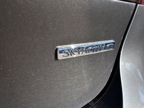 Used 2021 MAZDA MAZDA3 s image 13