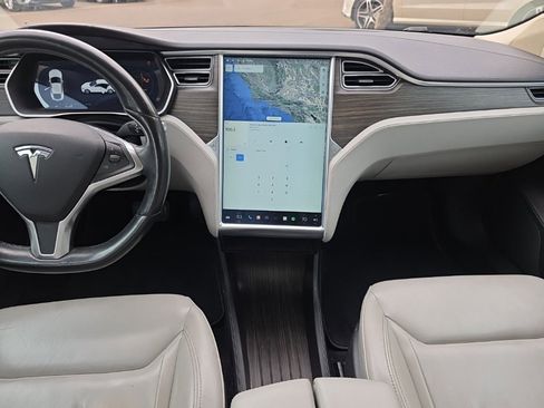 Used 2015 Tesla Model S 85D image 13