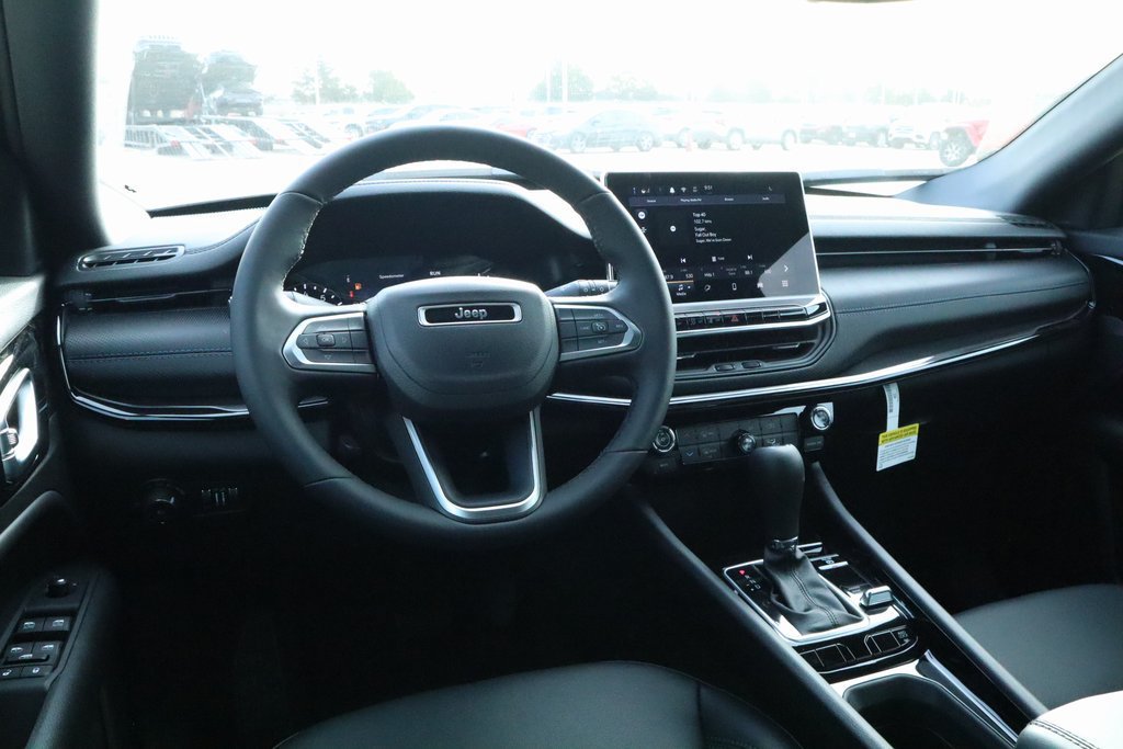 New 2026 Jeep Compass Latitude AWD/4WD image 2