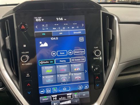 Certified 2024 Subaru Crosstrek 2.0i Premium image 19