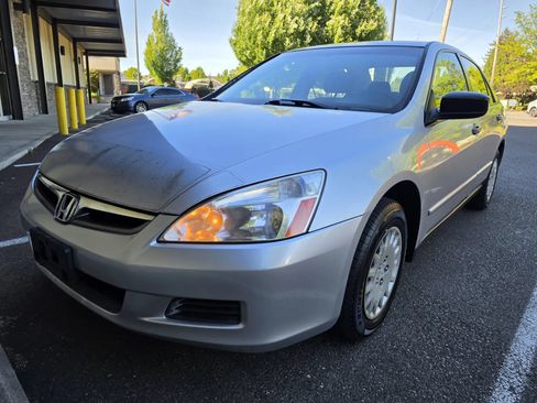 Used 2006 Honda Accord VP image 1