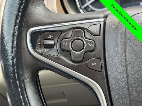 Used 2017 Buick Regal Sport Touring image 12