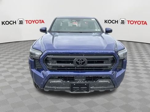 Certified 2024 Toyota Tacoma SR5 image 2
