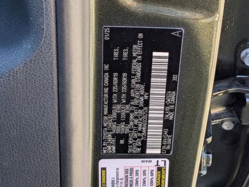 Used 2025 Lexus RX 350 FWD w/ Technology Package image 25