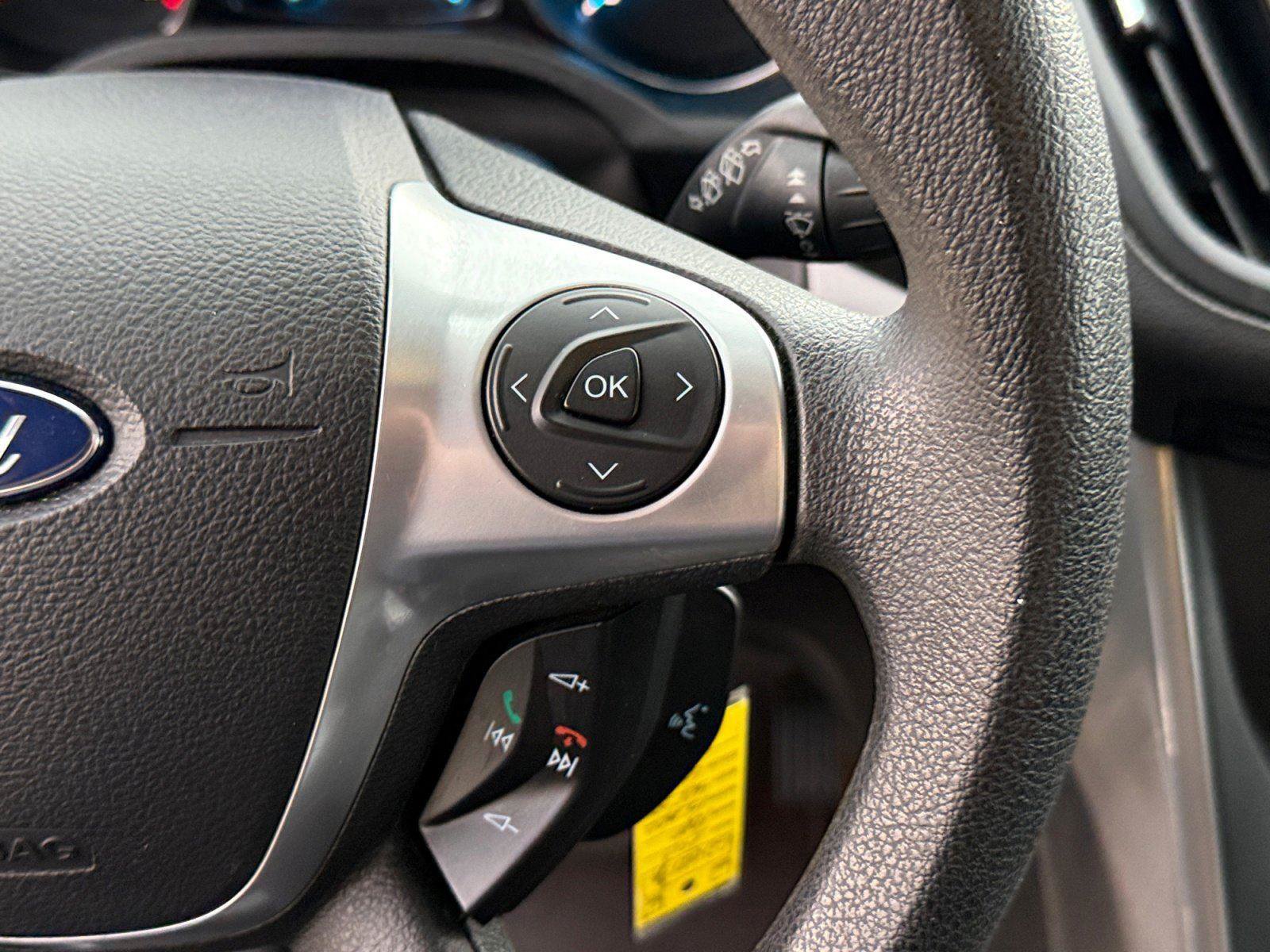 Used 2013 Ford Escape SE FWD image 21