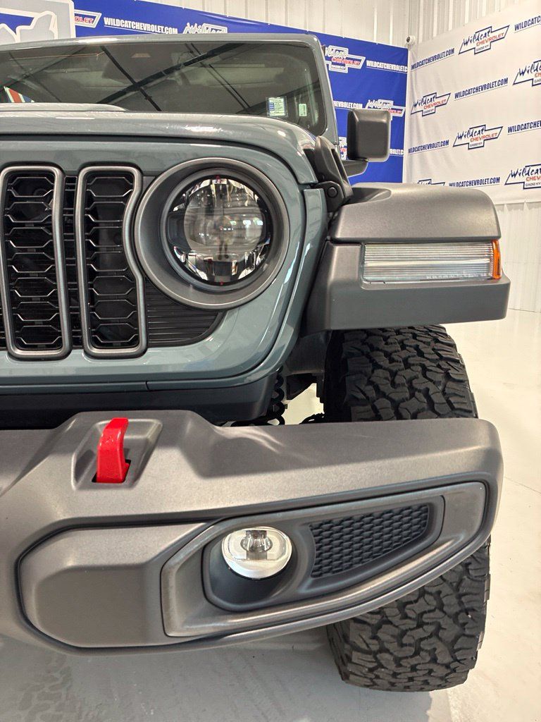 Used 2026 Jeep Wrangler Unlimited Rubicon AWD/4WD image 10