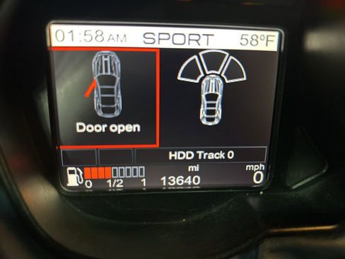 Used 2012 Ferrari California Base image 17