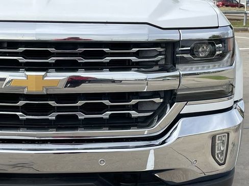 Used 2016 Chevrolet Silverado 1500 LTZ w/ Texas Edition image 8