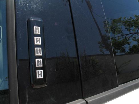 Used 2019 Ford F150 Lariat w/ Equipment Group 502A Luxury AWD/4WD image 76