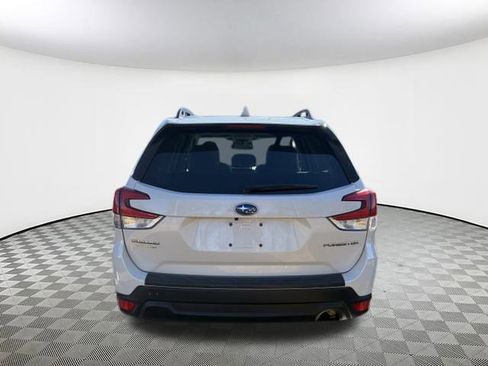 Certified 2023 Subaru Forester Premium image 5