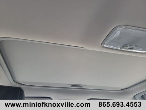 Used 2015 Toyota Corolla S FWD image 15