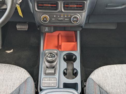 Certified 2022 Ford Maverick XLT w/ Equipment Group 300A Standard image 19