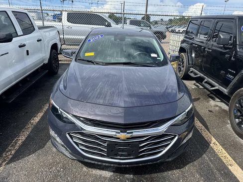 Used 2025 Chevrolet Malibu LT FWD image 15