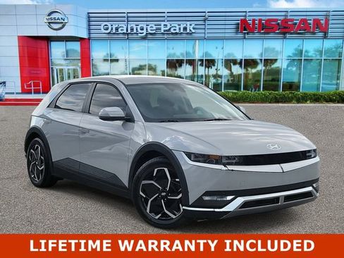 Used 2024 Hyundai Ioniq 5 SEL image 1