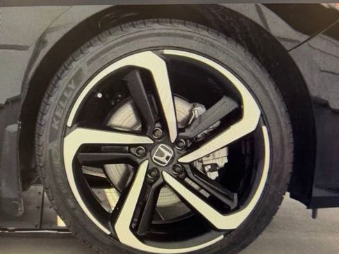 Used 2022 Honda Accord Sport image 10