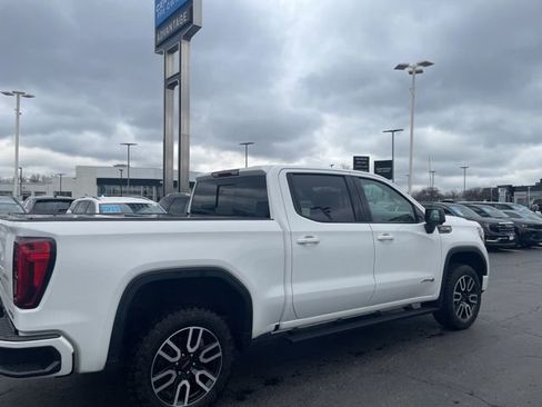 Used 2021 GMC Sierra 1500 AT4 w/ AT4 Premium Package image 2