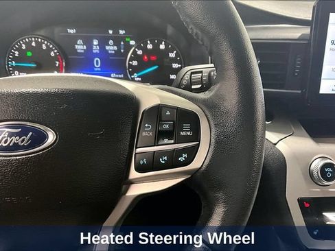 Used 2022 Ford Explorer XLT w/ XLT Sport Appearance Package AWD/4WD image 16