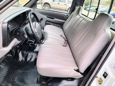 Used 1996 Dodge Ram 1500 Truck 2WD Regular Cab image 12