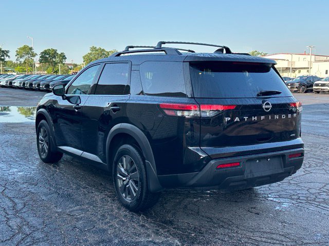 Certified 2025 Nissan Pathfinder SV AWD/4WD image 6