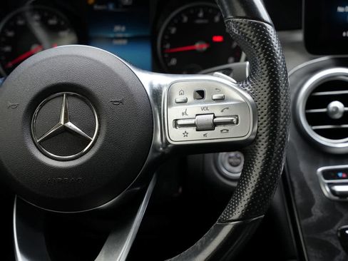 Used 2022 Mercedes-Benz GLC 300 image 11