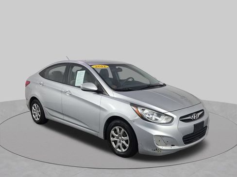 Used 2012 Hyundai Accent GLS FWD image 11