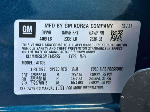 Used 2021 Buick Encore GX Select image 17