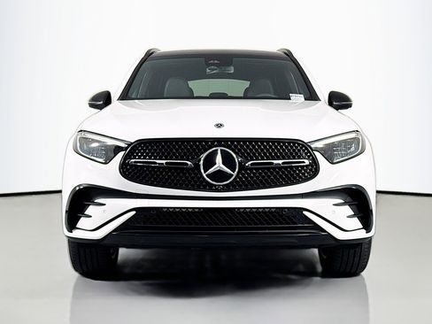 Certified 2024 Mercedes-Benz GLC 300 image 2