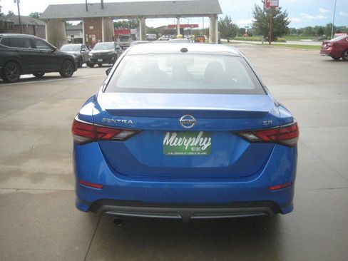 Used 2023 Nissan Sentra SR FWD image 6