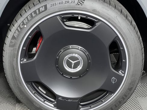 New 2026 Mercedes-Benz GLS 63 AMG 4MATIC image 15