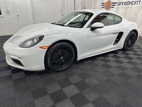 Used 2019 Porsche 718 Cayman RWD image 5
