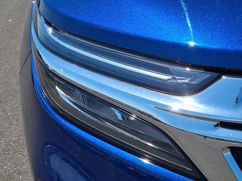 Certified 2023 Chevrolet Equinox LT AWD/4WD image 9