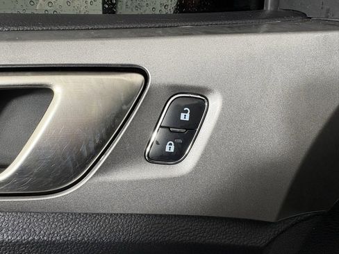 Used 2019 Ford Ranger XLT w/ Equipment Group 302A Luxury image 14