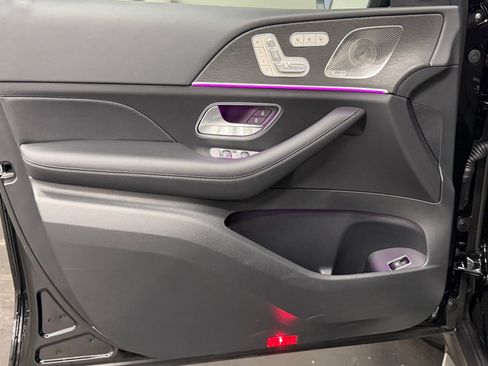 Used 2026 Mercedes-Benz GLS 450 4MATIC image 20