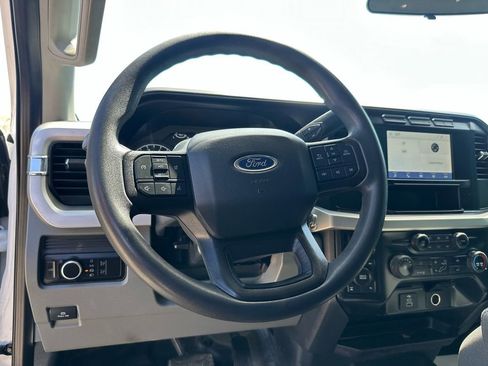 Used 2023 Ford F250 XL w/ XL Driver Assist Package AWD/4WD image 38