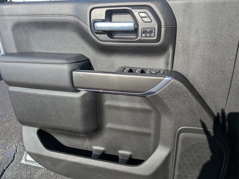 Used 2021 GMC Sierra 1500 AT4 image 17