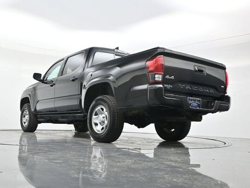 Used 2022 Toyota Tacoma SR AWD/4WD image 49