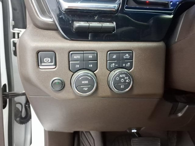 Used 2025 Chevrolet Silverado 2500 LTZ w/ LTZ Premium Package AWD/4WD image 19