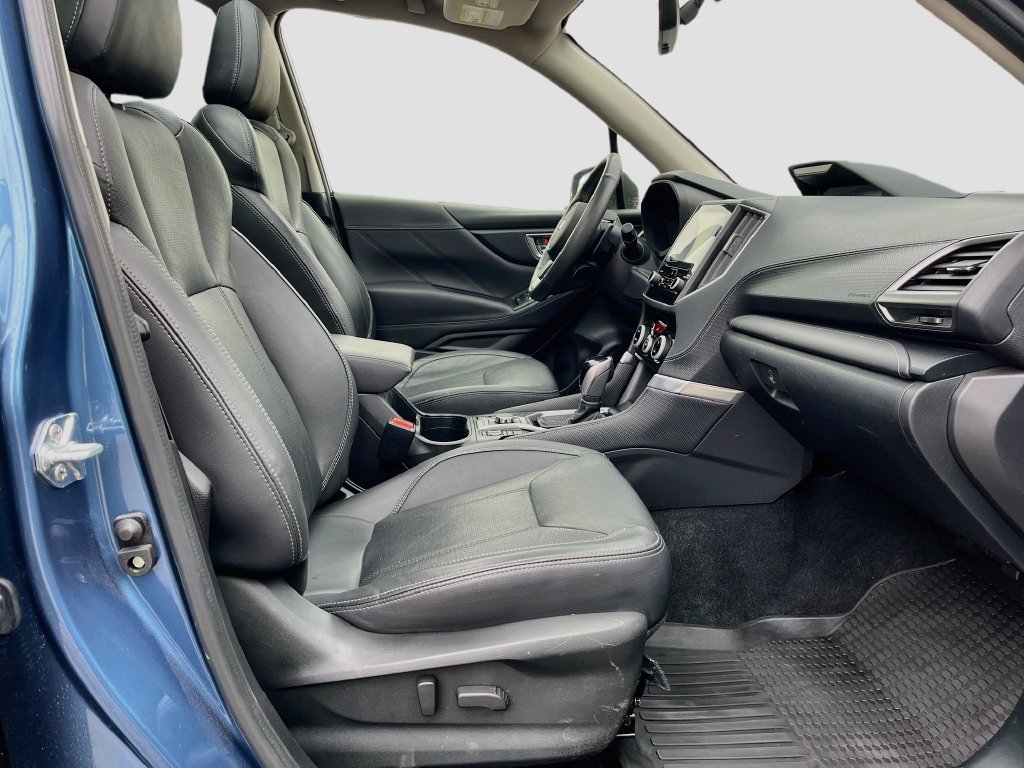 Used 2023 Subaru Forester Touring AWD/4WD image 27