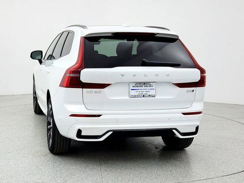 New 2026 Volvo XC60 B5 Plus w/ Climate Package PRO image 6