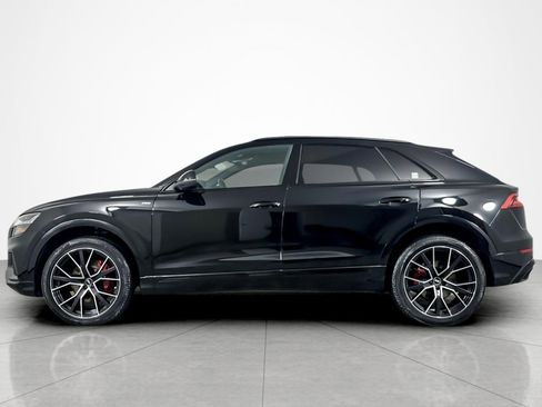 Used 2022 Audi Q8 Premium Plus w/ Premium Plus Package image 2