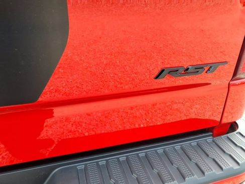 Used 2020 Chevrolet Silverado 1500 RST w/ Rally Edition AWD/4WD image 23