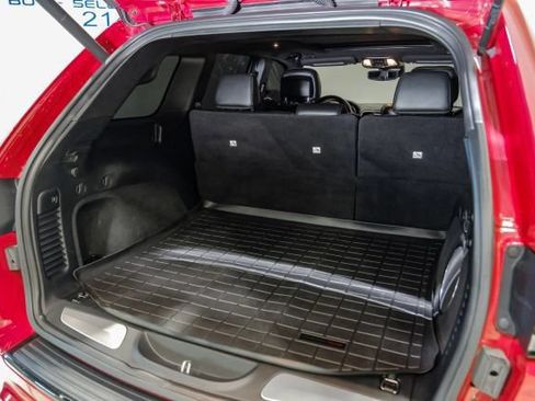 Used 2018 Jeep Grand Cherokee SRT AWD/4WD image 76